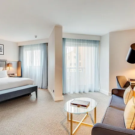 Columbus Hotel Monte-Carlo, Curio Collection By Hilton-2