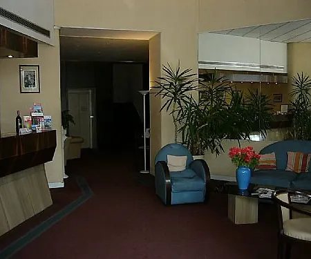 Hotel Alexandra-2